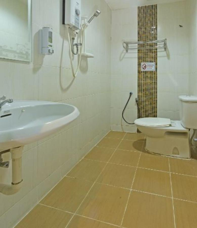 Juru Hotel 메르타잠 외부 사진