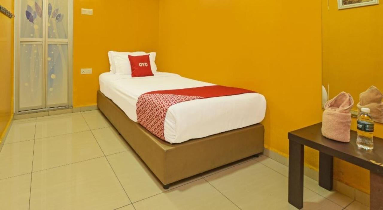 Juru Hotel 메르타잠 외부 사진